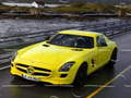 Játék Mercedes-Benz SLS E-Cell Puzzle online