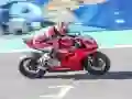 Játék Ducati Panigale online Játék Ducati Panigale online